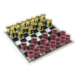 Schachspiel aus Glas mit Glsern