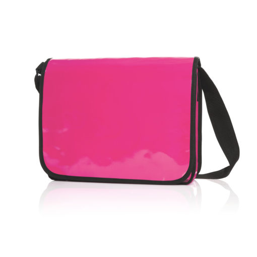 Umhängetasche, Lorry Bag aus LKW-Plane, magenta