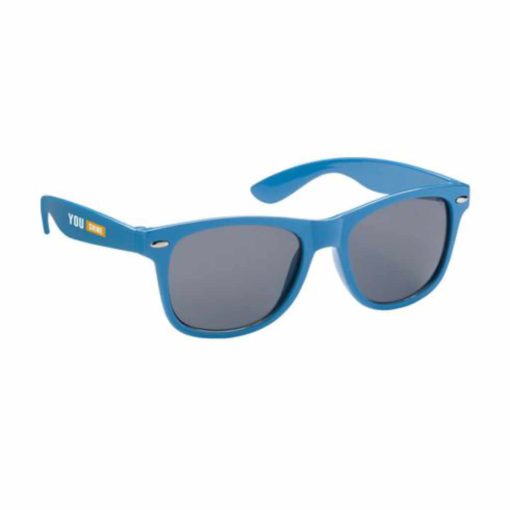 Modische Sonnenbrille hellblau