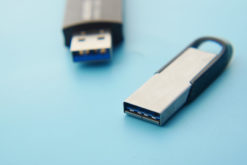 USB